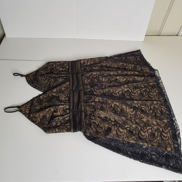 White House Black Market, Black/Beige Lacey Camisole, size M, Empire Waist NWOT - Picture 5 of 9